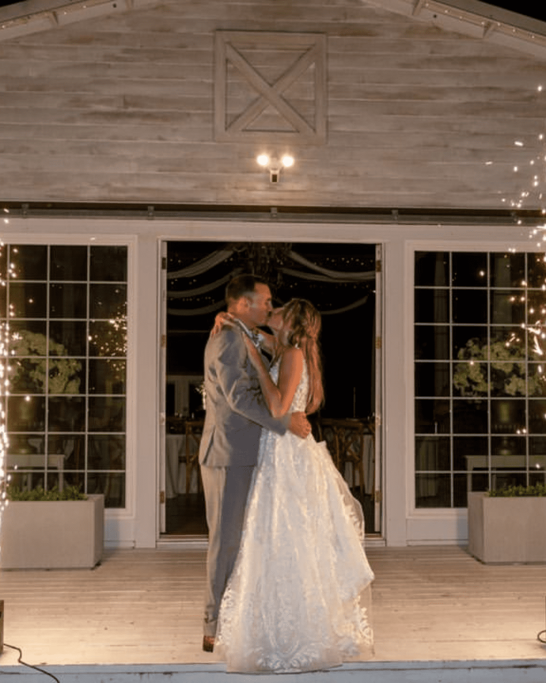 best wedding venues in florida bride and groom kissing in the yard