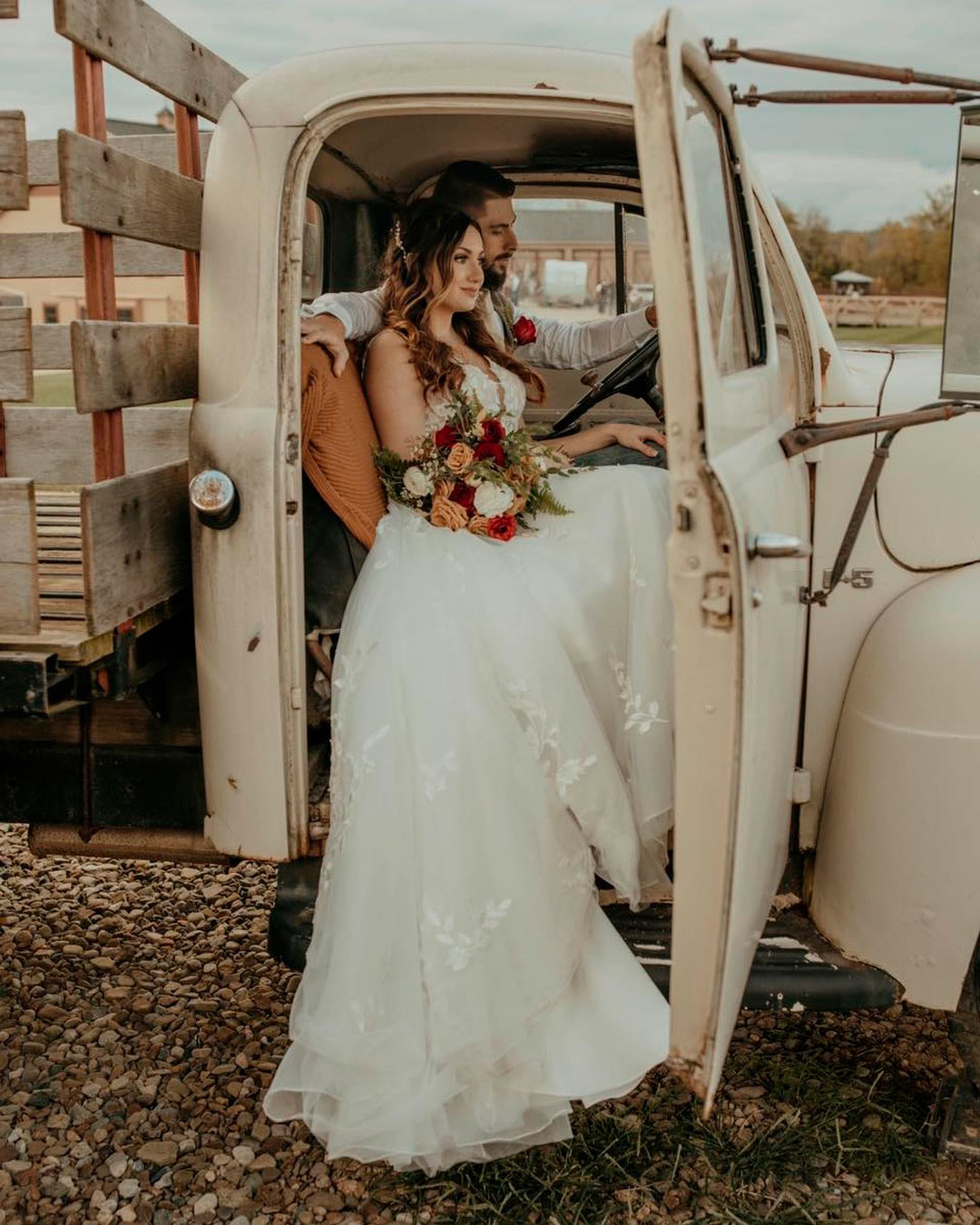best wedding venues in ohia bride groom car