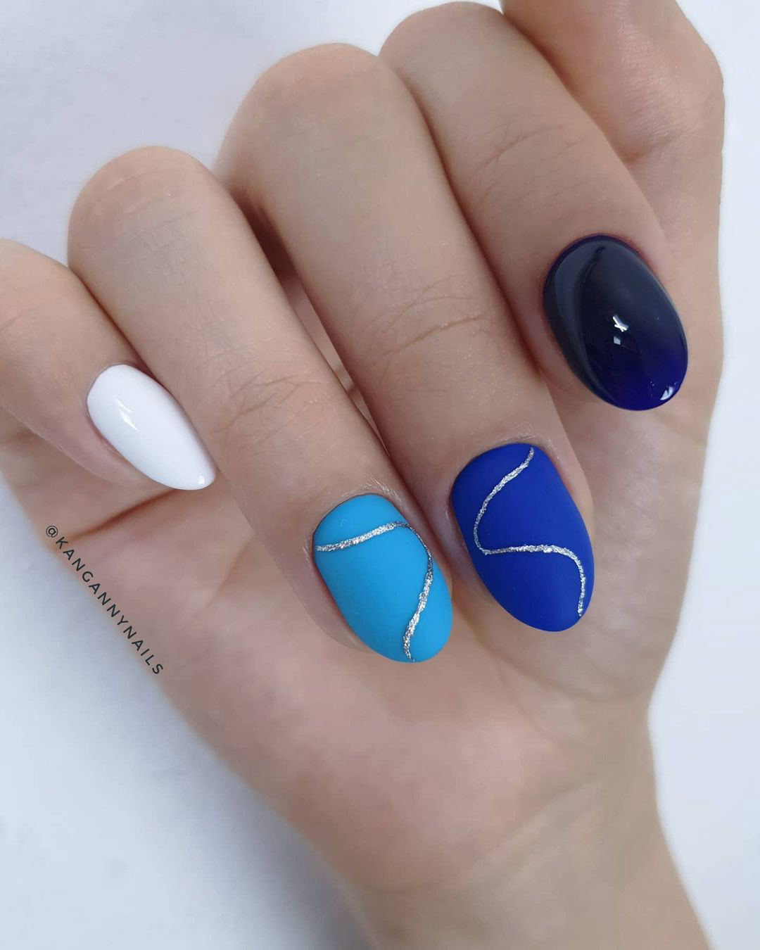 blue wedding nails royal gradient kangannynails