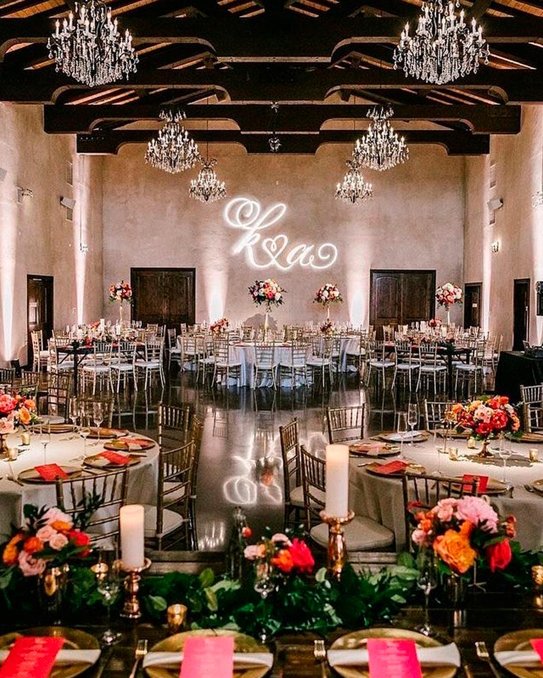 best wedding venues in texas hall table setting
