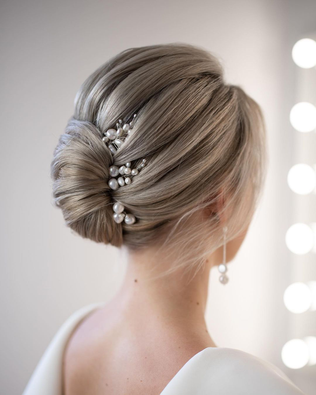 mother of the bride hairstyles updo with pearls beautybyrockagirl