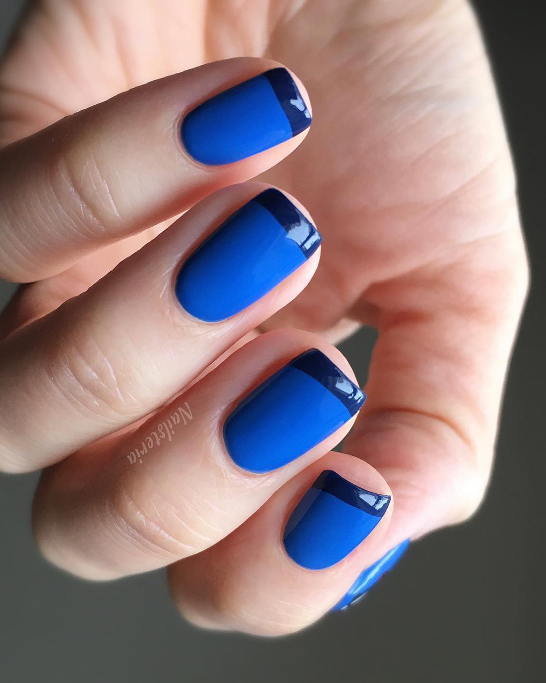 navy blue wedding nails matte with glossy tips nailsteria