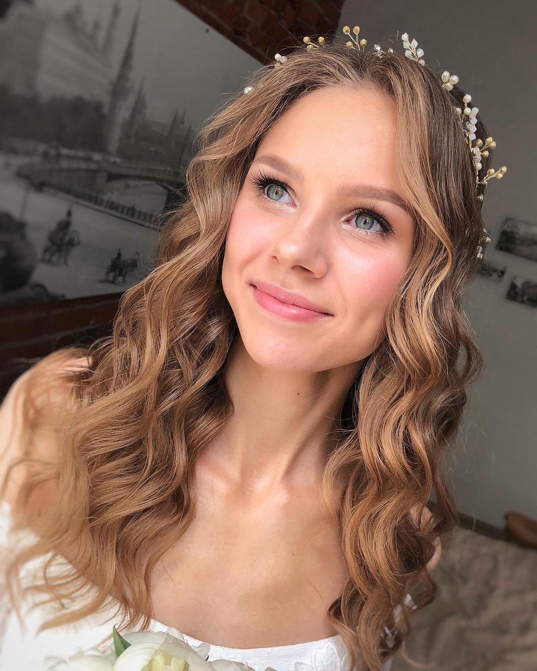 simple wedding makeup elegant light skin alexandra_poslavskaya