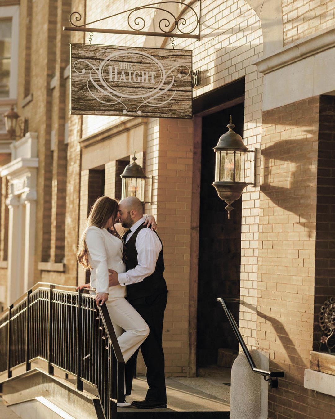 best illinois wedding venues bride groom sign outdoor lights
