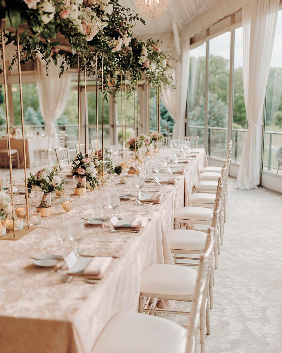 best illinois wedding venues indoor flowers table decor