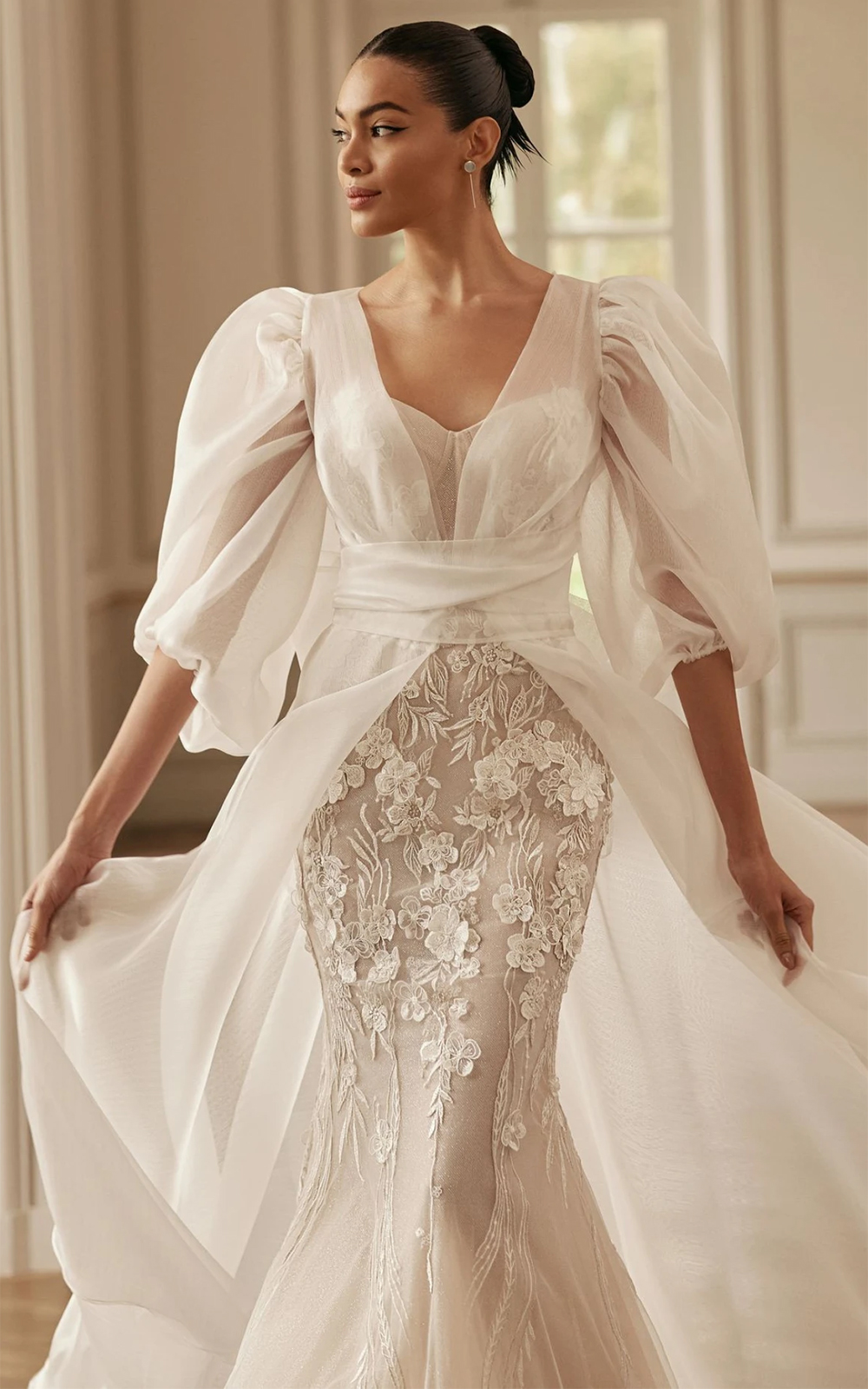 five-great-veils-for-short-wedding-dresses at Cutting Edge