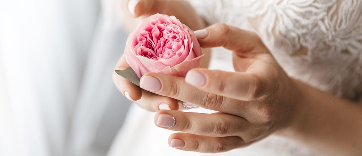 Short Wedding Nails: 40 Stunning And Creative Ideas For Bride
